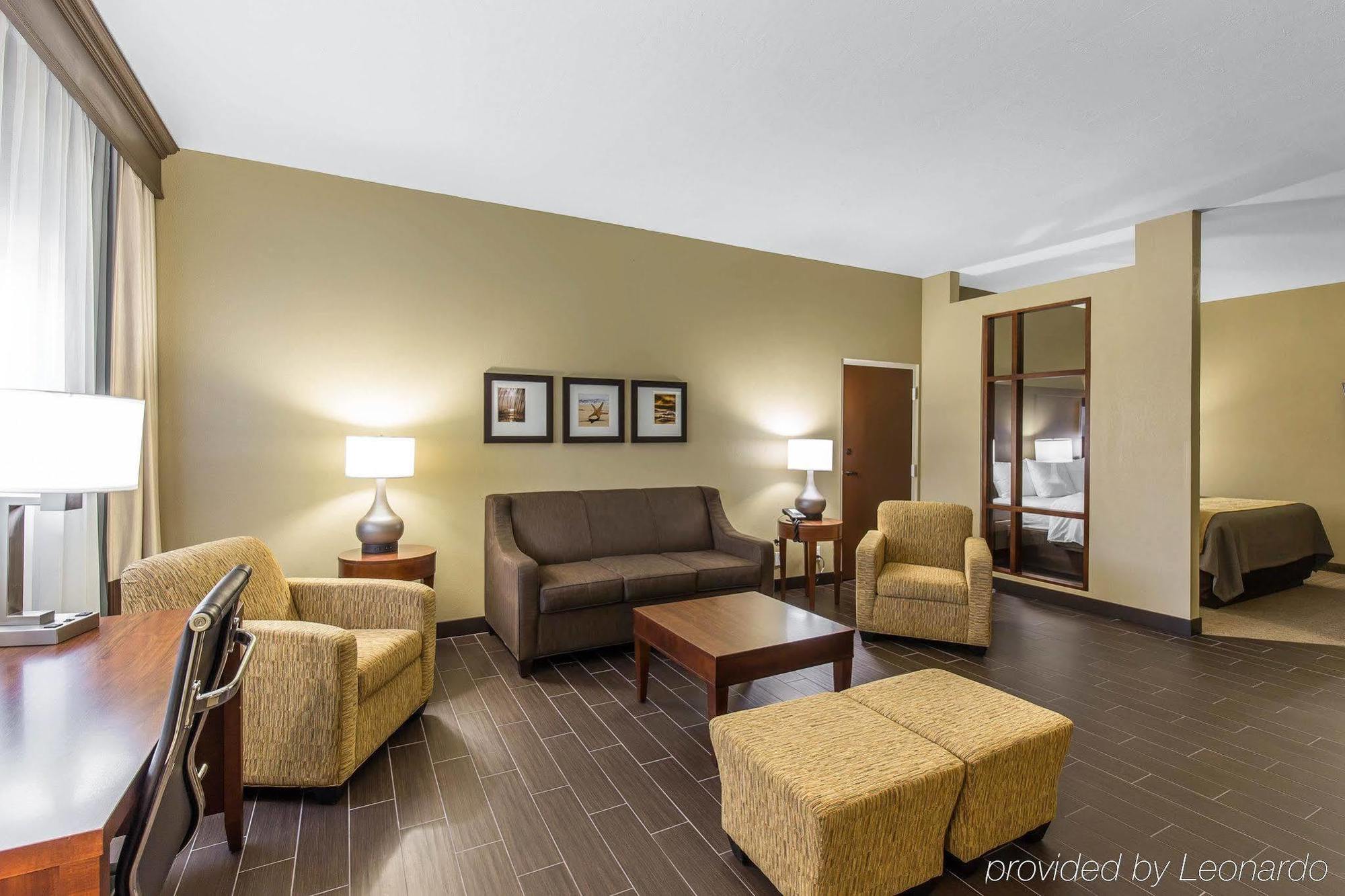 Tollgate Inn North North Naples Εξωτερικό φωτογραφία