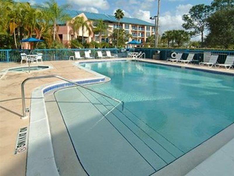 Tollgate Inn North North Naples Εξωτερικό φωτογραφία